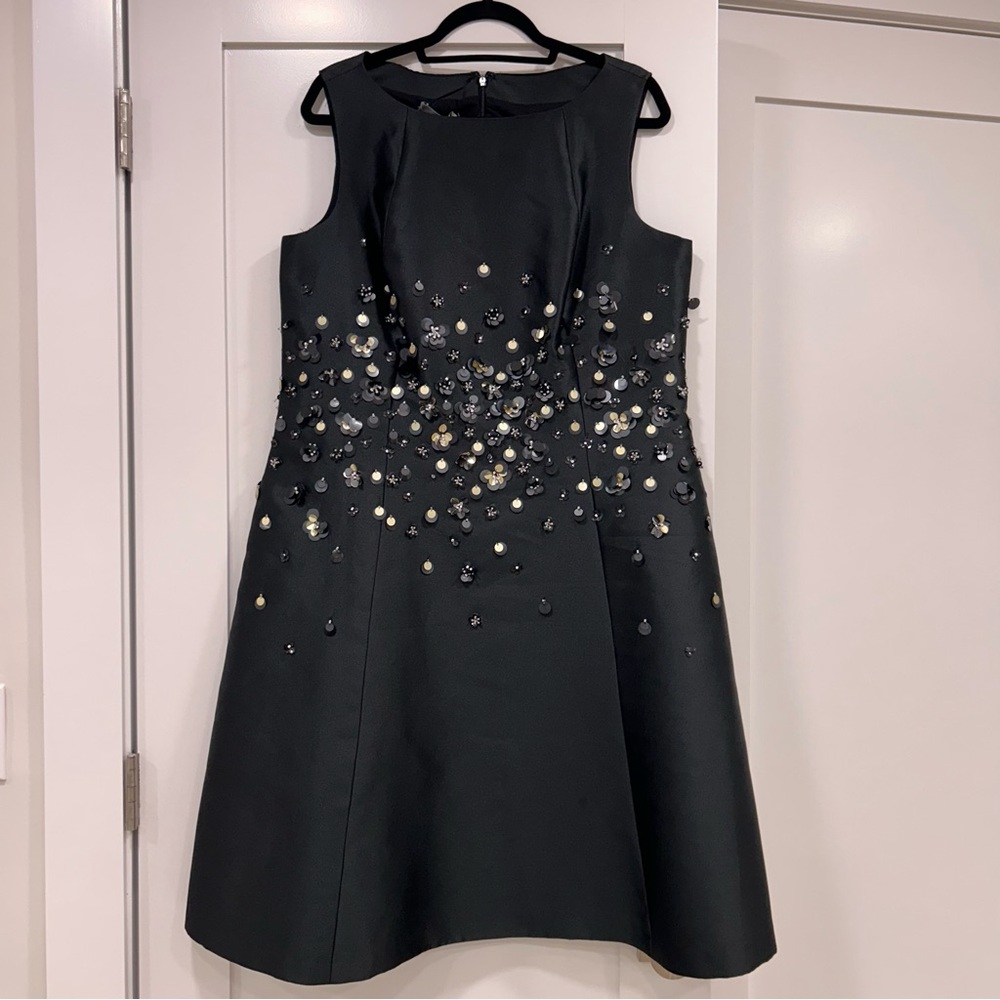 Teri Jon dress never worn